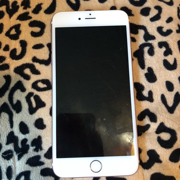 iPhone 6 Plus - Picture 1 of 3